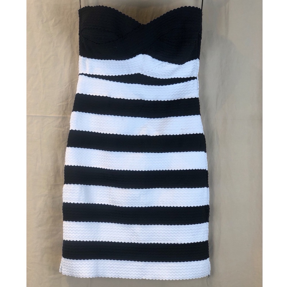 Black and white strapless bandage dress